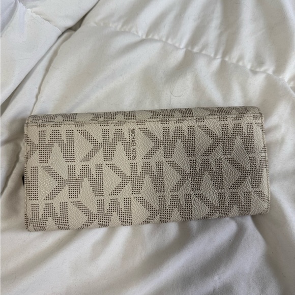 Michael Kors handbag with matching wallet - Picture 4 of 5